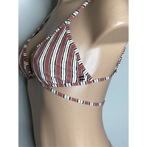 New. Billabong stripe bikini. M/S. Retails $99 - Picture 9 of 11